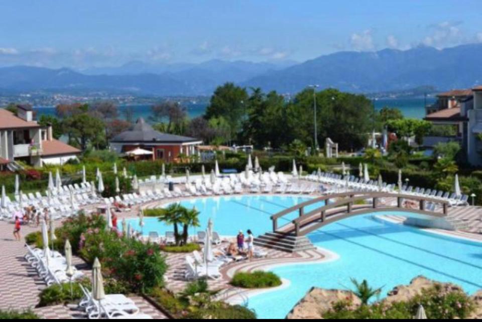 Casa Lorenzo Daire Desenzano del Garda Dış mekan fotoğraf