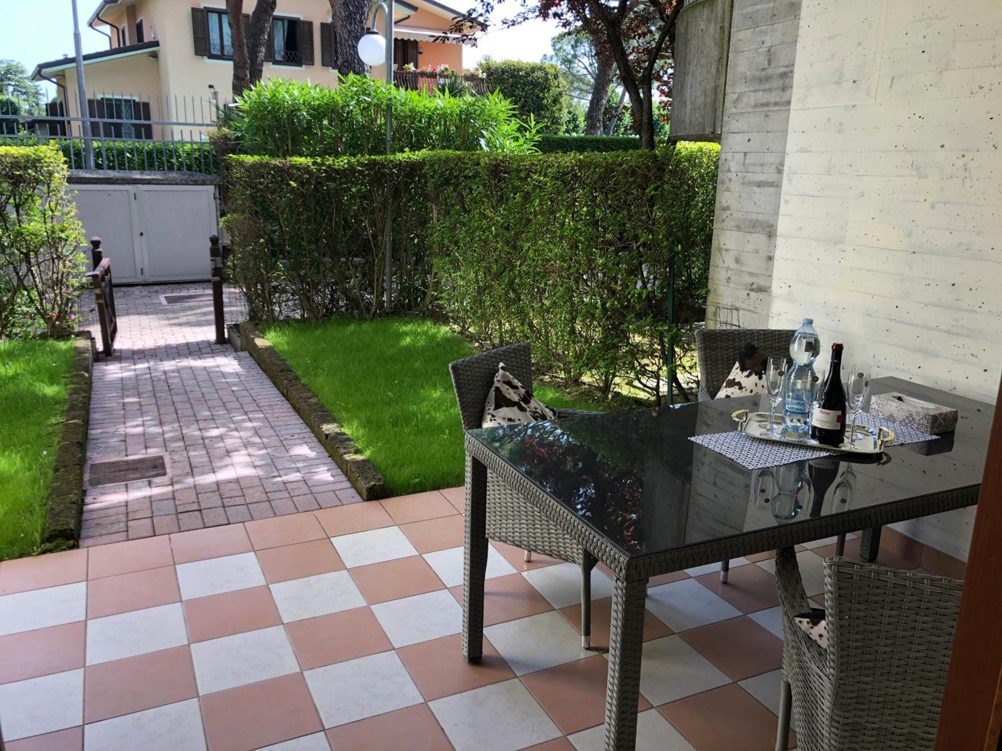 Casa Lorenzo Daire Desenzano del Garda Dış mekan fotoğraf